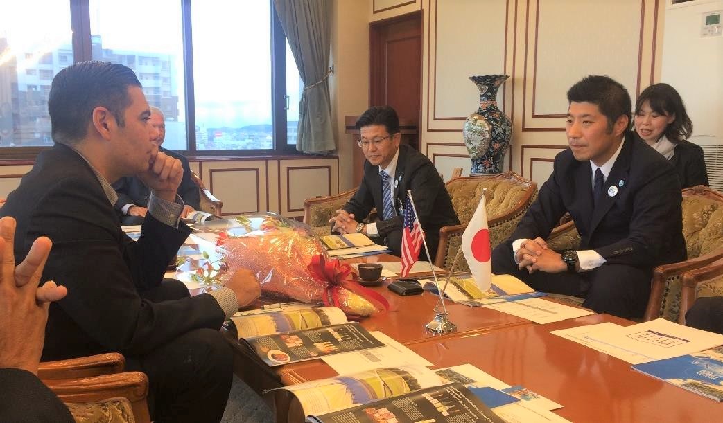 2017 Mayor Garcia in Yokkaichi (2)