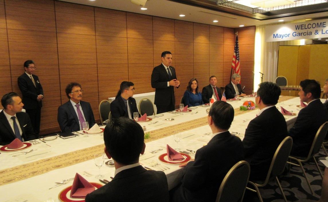 2017 Mayor Garcia in Yokkaichi (6)